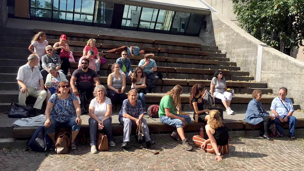 Photo de groupe famille Vidy Lausanne – Notre structure – Les familles – AFQM